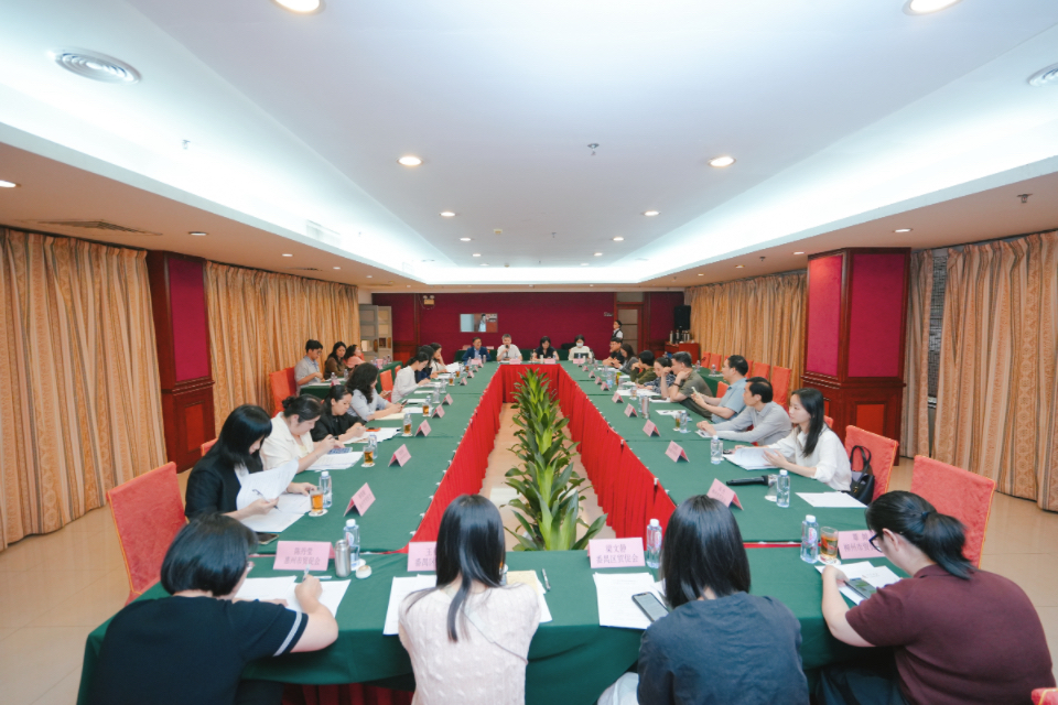 4260d8dc218d90d2595bcd77d86a115f.jpg